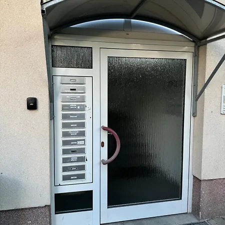 Апартаменты Augustusburger Strasse 149 *
